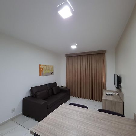 Riviera Park Apartamentos e Flats Caldas Novas Quarto foto