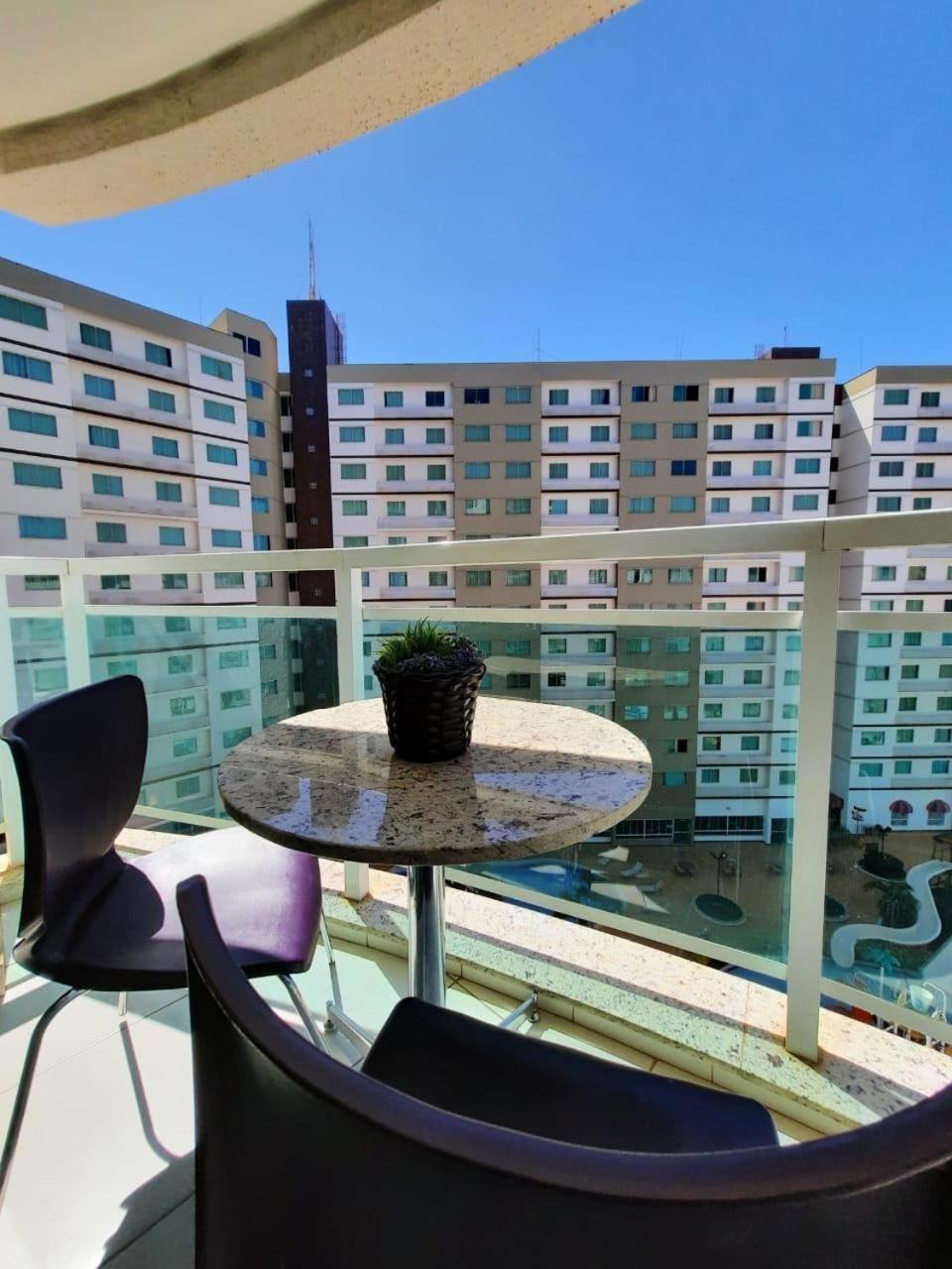 Riviera Park Apartamentos e Flats Caldas Novas Quarto foto