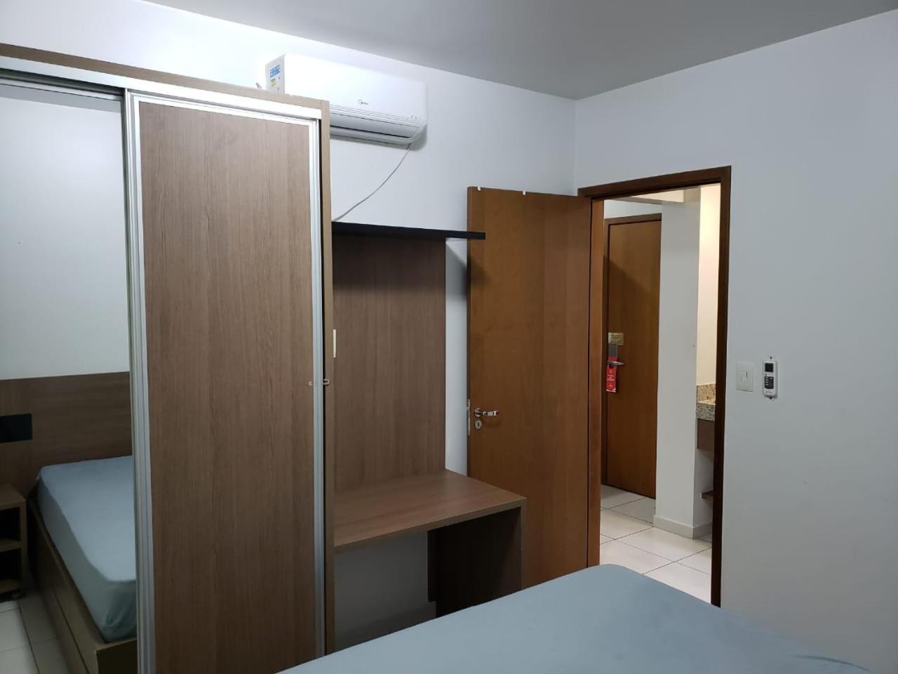 Riviera Park Apartamentos e Flats Caldas Novas Quarto foto